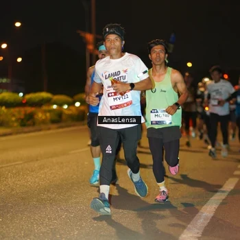 Runner Photo 7623542