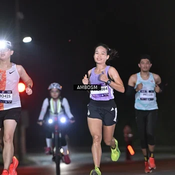 Runner Photo 7623543