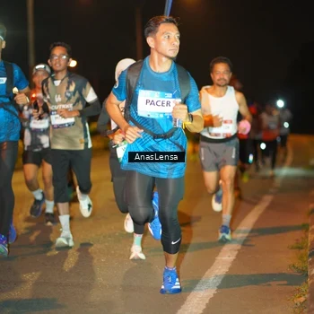 Runner Photo 7623562