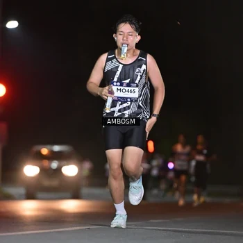 Runner Photo 7623563