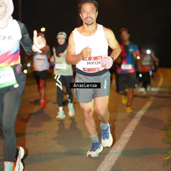 Runner Photo 7623569