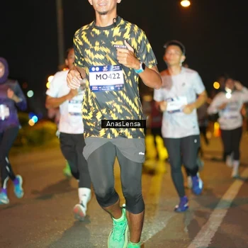 Runner Photo 7623585