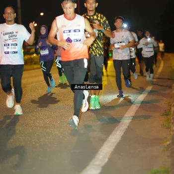 Runner Photo 7623592