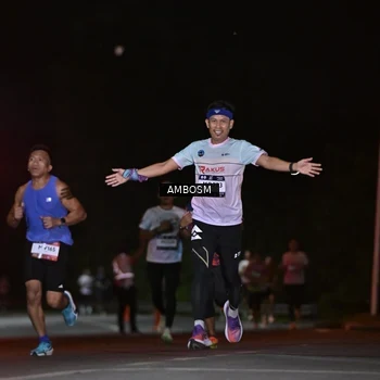 Runner Photo 7623599