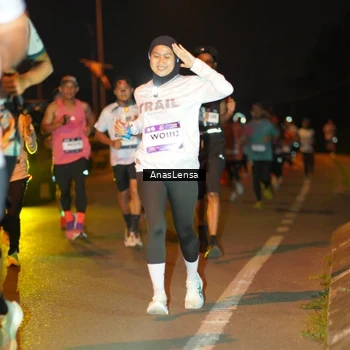 Runner Photo 7623609