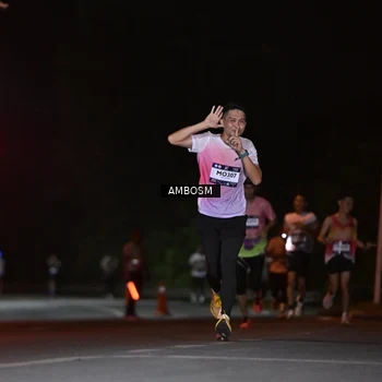 Runner Photo 7623625