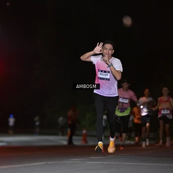 Runner Photo 7623632