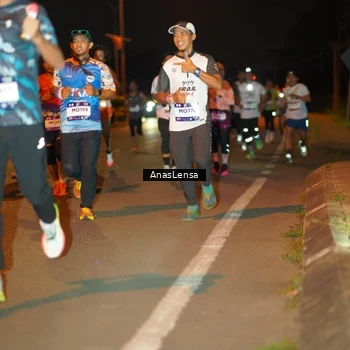 Runner Photo 7623643