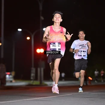 Runner Photo 7623646