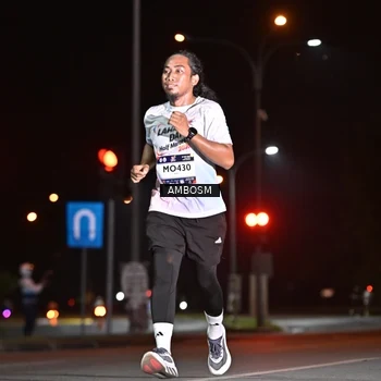 Runner Photo 7623665