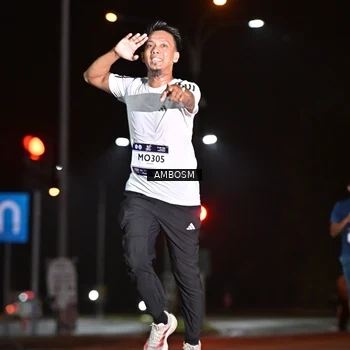Runner Photo 7623672