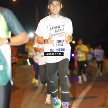 Runner Photo 7623679