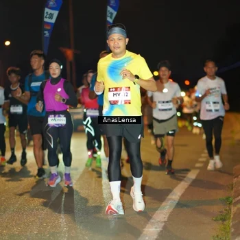 Runner Photo 7623684