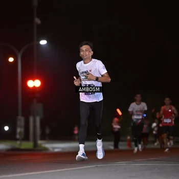 Runner Photo 7623689