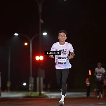 Runner Photo 7623691