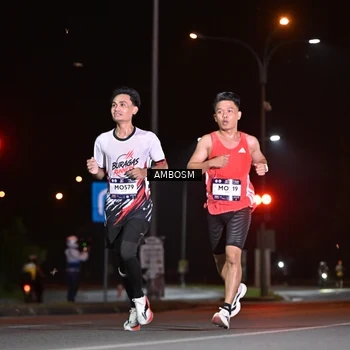 Runner Photo 7623697