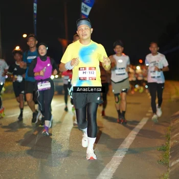 Runner Photo 7623699