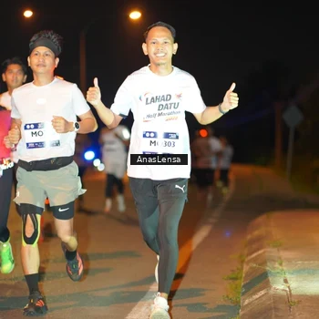 Runner Photo 7623712