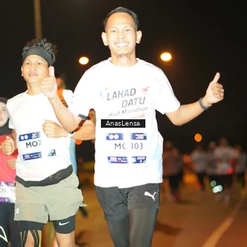 Runner Photo 7623713