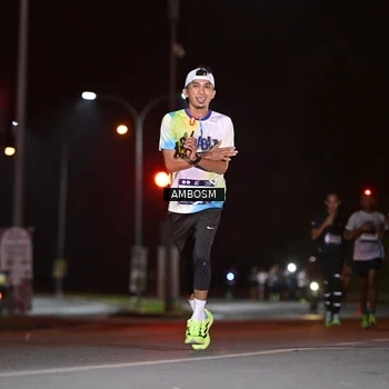 Runner Photo 7623733