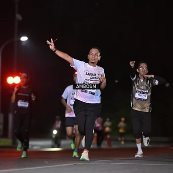 Runner Photo 7623738