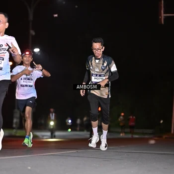 Runner Photo 7623742