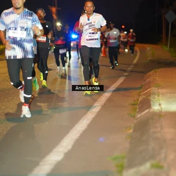 Runner Photo 7623746