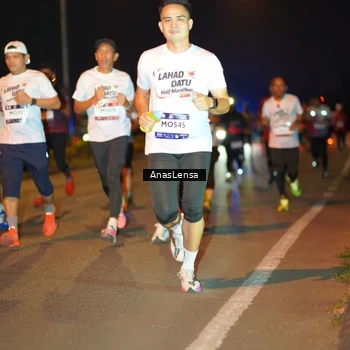 Runner Photo 7623748