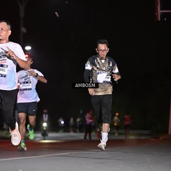 Runner Photo 7623754