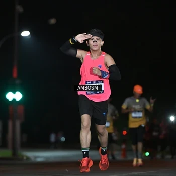 Runner Photo 7623757