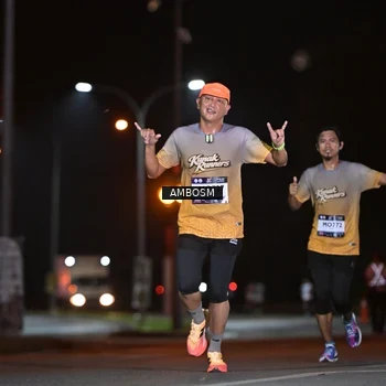 Runner Photo 7623768