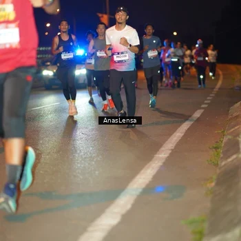 Runner Photo 7623781
