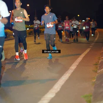 Runner Photo 7623784