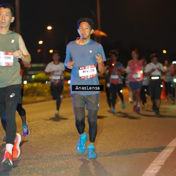 Runner Photo 7623804