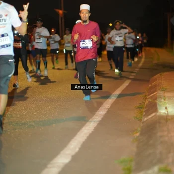 Runner Photo 7623808