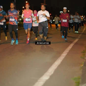 Runner Photo 7623809