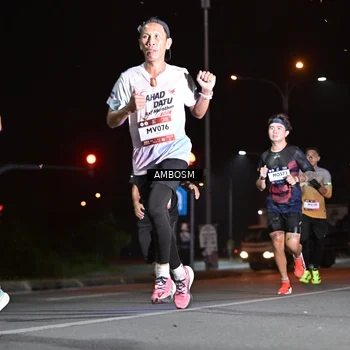Runner Photo 7623827