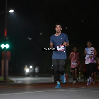 Runner Photo 7623845