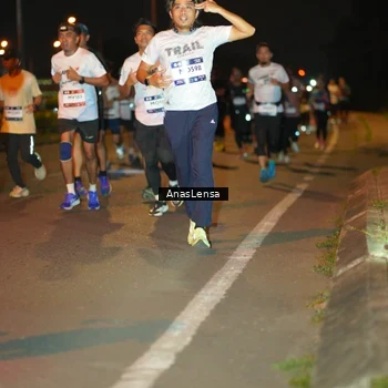 Runner Photo 7623851