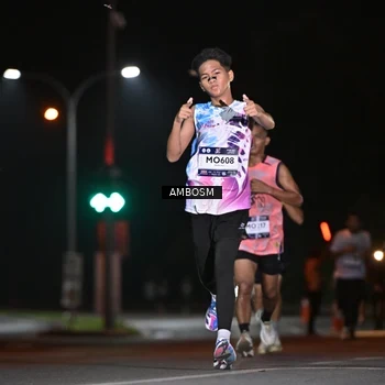 Runner Photo 7623860