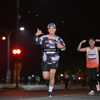 Runner Photo 7623887