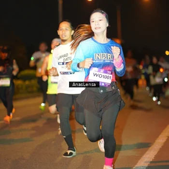 Runner Photo 7623900