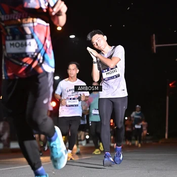 Runner Photo 7623901