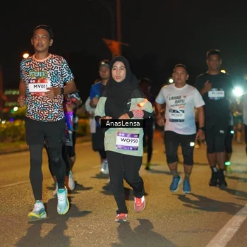 Runner Photo 7623911