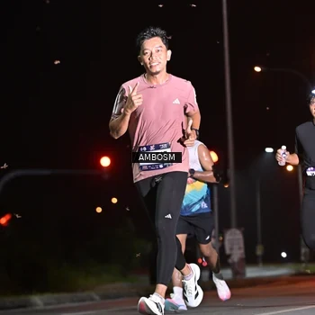 Runner Photo 7623935