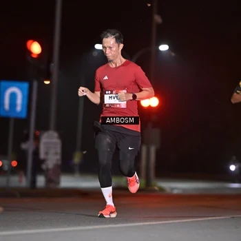 Runner Photo 7623953