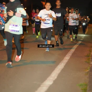 Runner Photo 7623964