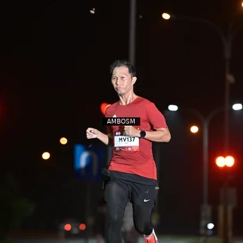 Runner Photo 7623965