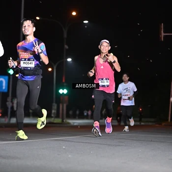 Runner Photo 7623998