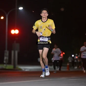Runner Photo 7624022